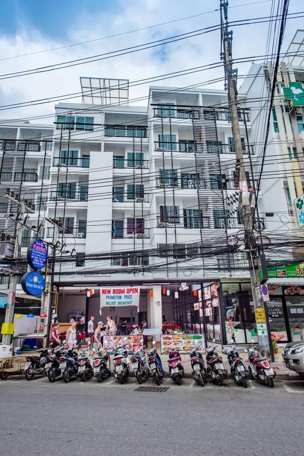 Royal Luxury Hotel Patong Exterior foto
